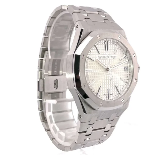Audemars-Piguet-Royal-Oak-15510ST.OO_.1320ST.03-Silver-Dial.webp Audemars Piguet Royal Oak 15510ST.OO.1320ST.03 – Silver Dial