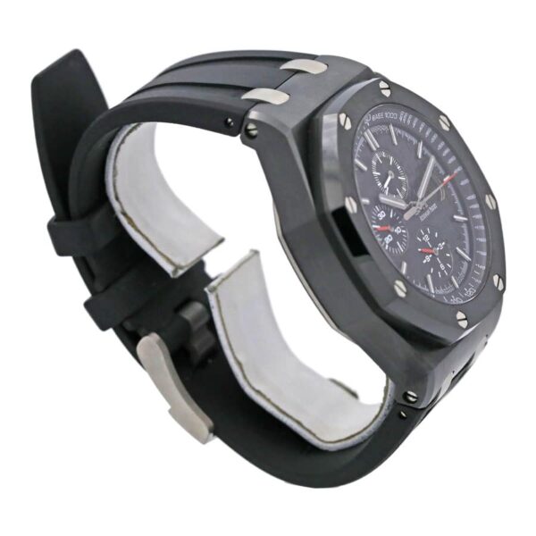 audemars-piguet-royal-oak-offshore-novelty-chronograph-dlc-ceramic-26402ce-oo-a002ca-01-replica-2.jpg Audemars Royal Oak Offshore 26402CE.OO.A002CA.01 Replica