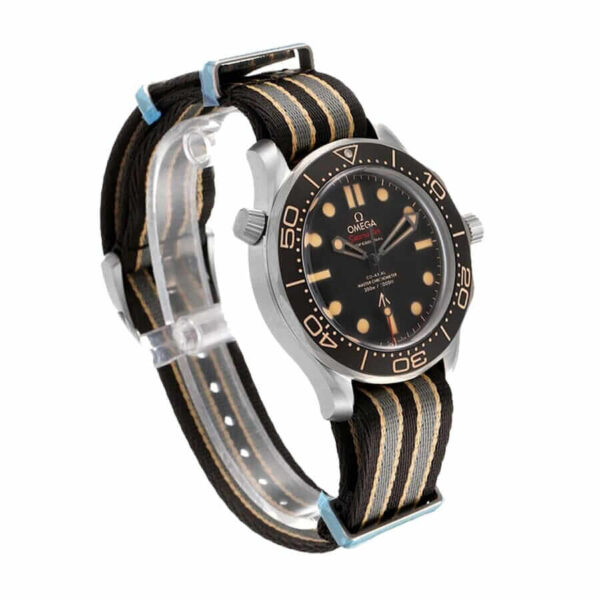 omega-seamaster-co-axial.jpg Omega 8806 Replica