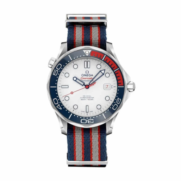 omega-seamaster-diver-300m-co-axial-41mm-steel-007-212-32-41-20-04-001.jpg Omega 007 White Replica