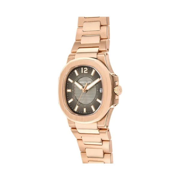 patek-7011-1r-010-replica-2.webp Patek Philippe Nautilus 7011/1R-010 Replica