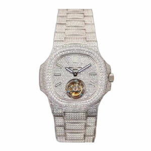 patek-philippe-nautilus-steel-5711-lue-dial-replica-1-1.jpg Patek Philippe Diamond Replica