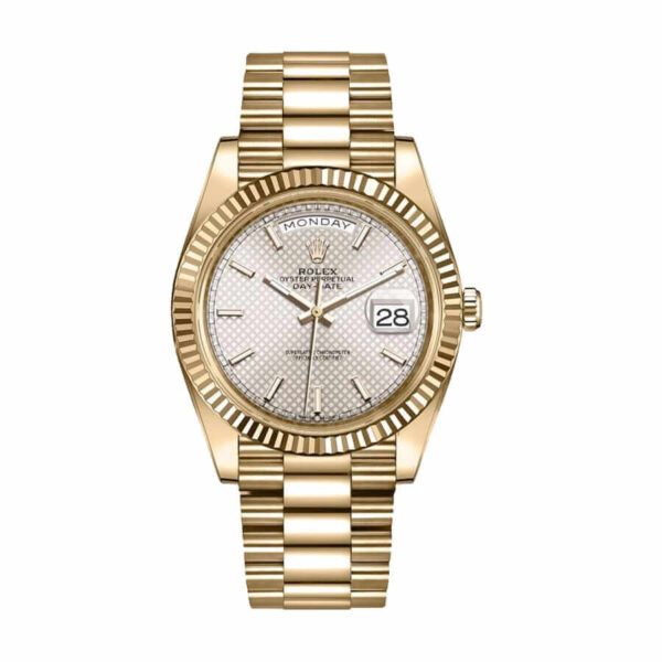 rolex-day-date-228238-n-yellow-gold-silver-diagonal-dial-replica.jpg Rolex Diogonal Silver Replica