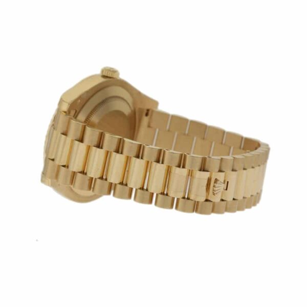 rolex-day-date-ii-collection-gold-silver-white-dial-2182381.jpg Rolex Day-Date Onyx Dial 18038 – Bulang Jubilee Replica