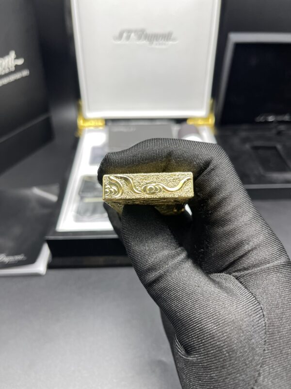 13404564999566753 S.T Dupont Gas Lighter