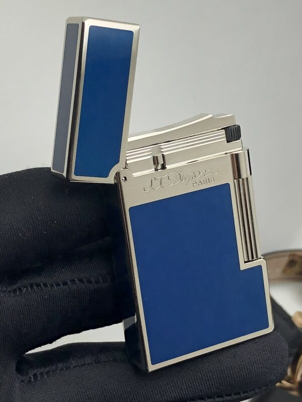13404822202097917 S.T.Dupont Refillable Fine Lighter Replica