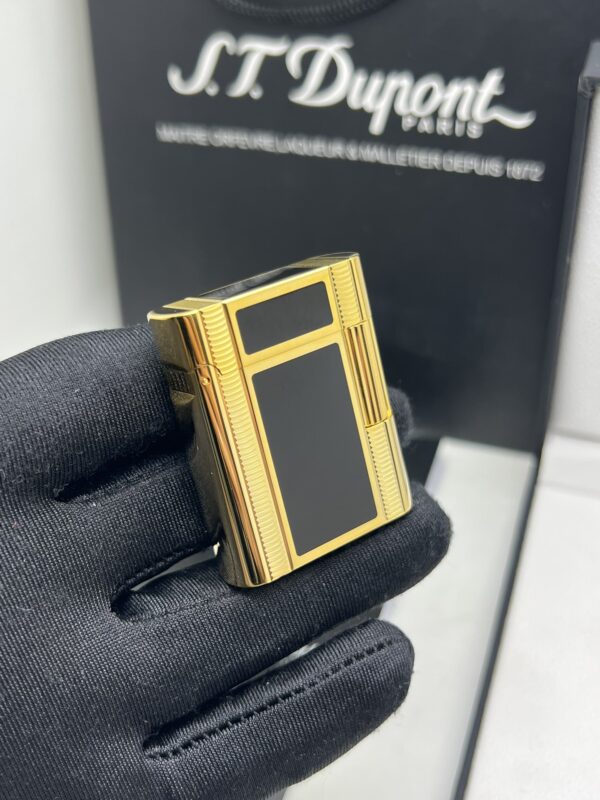 13404822491148942 S.T.Dupont L2 Limited Edition Chinese Lacquer Inflatable Lighter Replica