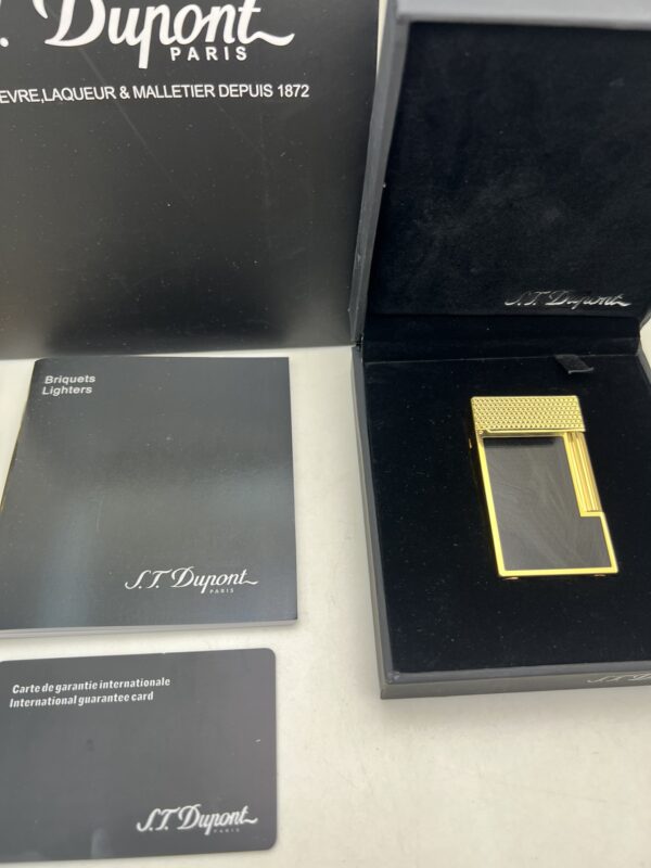 13405684600727119 S.T. Dupont Limited Edition Guilloche Flintstone Refillable Lighter