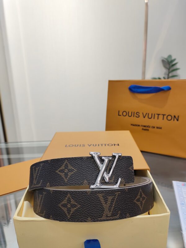 13405773369350145 Replica Louis Vuitton Belt