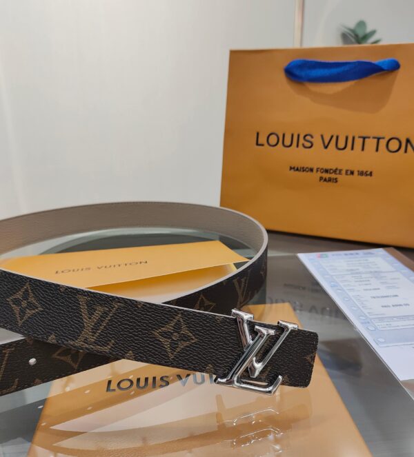 13405773371927843 Replica Louis Vuitton Belt