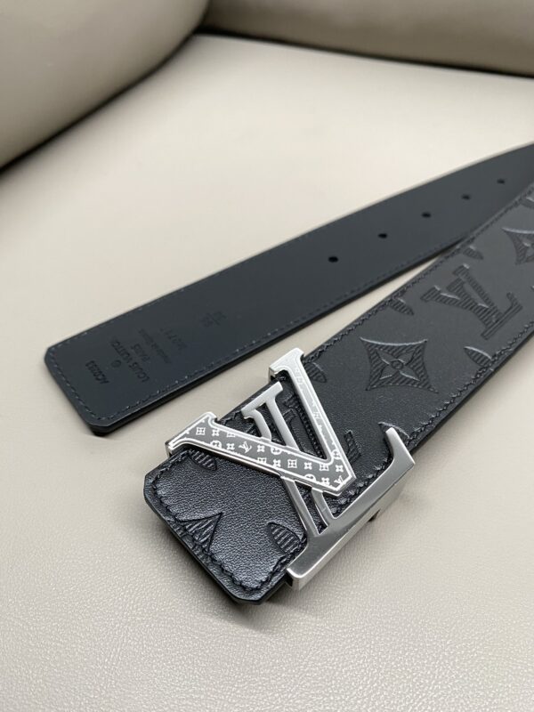 Replica Louis Vuitton Belt