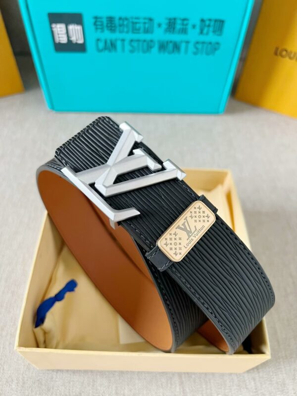 13405927511516221 Louis Vuitton Belt Replica Series