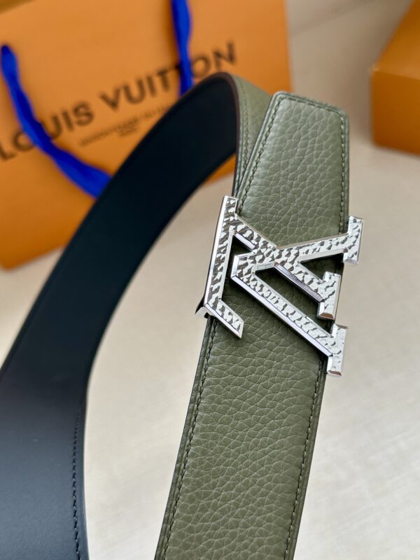 13406026649410920 Replica Louis Vuitton Men's Reversible Belt