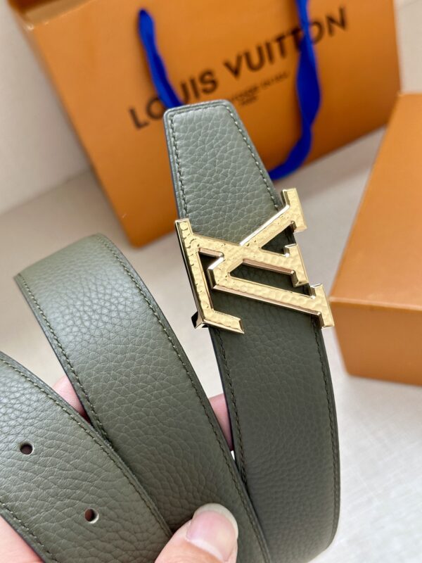 13406026654044304 Replica Louis Vuitton Men's Reversible Belt