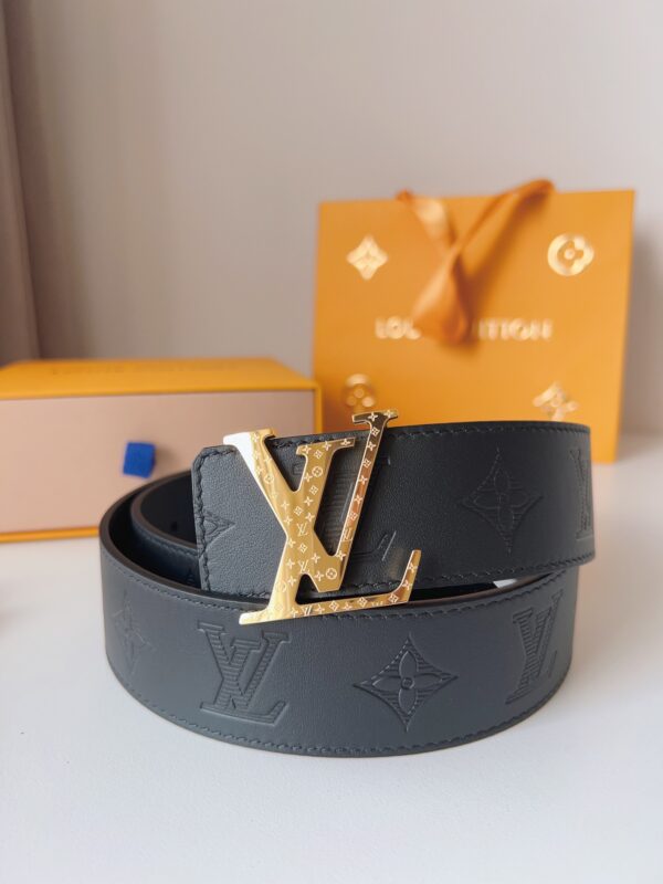 13406032352082975 Replica LV Embossed Calfskin Belt