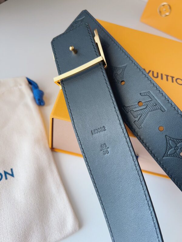13406032355681580 Replica LV Embossed Calfskin Belt