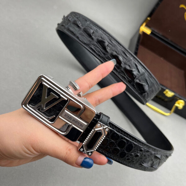 Louis Vuitton Original Alligator Leather Belt