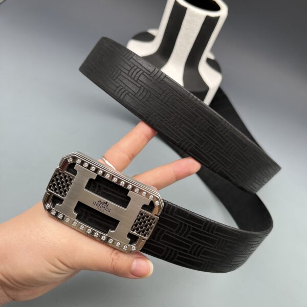 Hermès Double-Sided Top-Grain Leather Belt