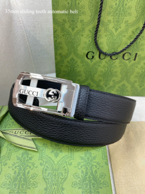 translatepic (1) Replica Gucci Men's Automatic Belt.
