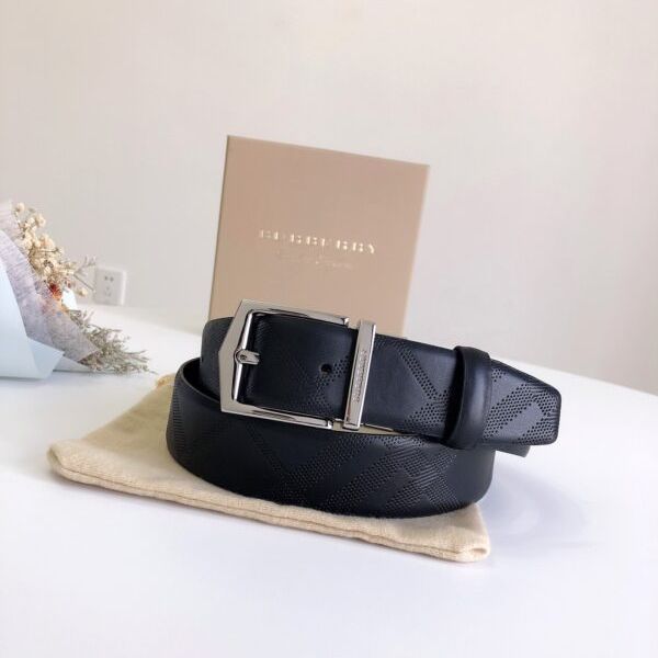 Replicas of Burberry Calfskin Belt