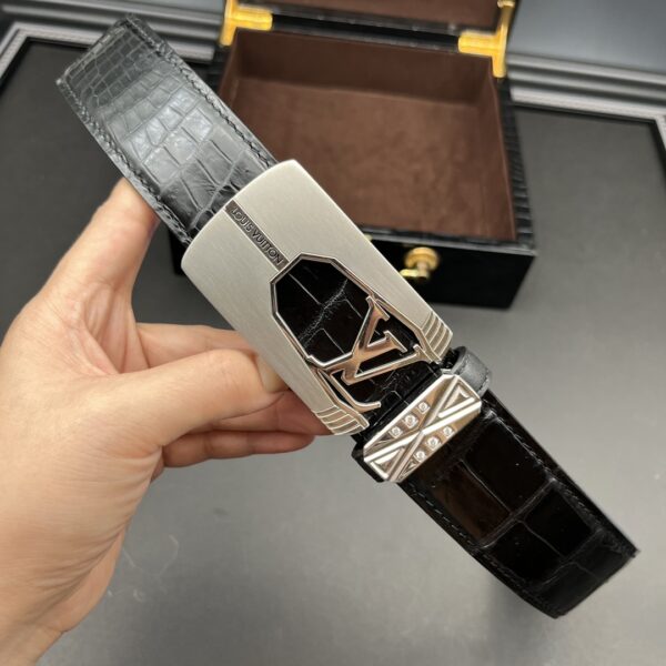 Replica Louis Vuitton Alligator Leather Belt