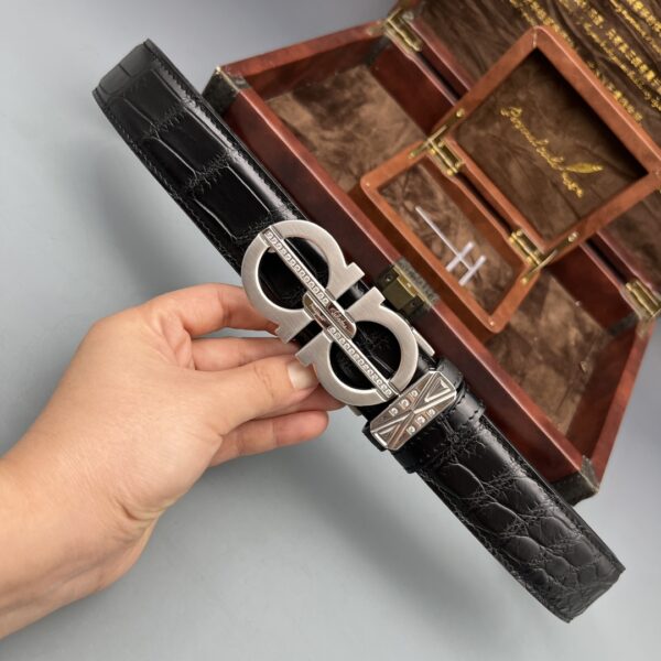 Ferragamo Water-Dyed Matte Crocodile Belt Replica