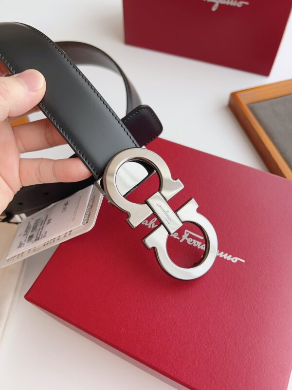 Ferragamo Two-Tone Calfskin Leather Belt Replica