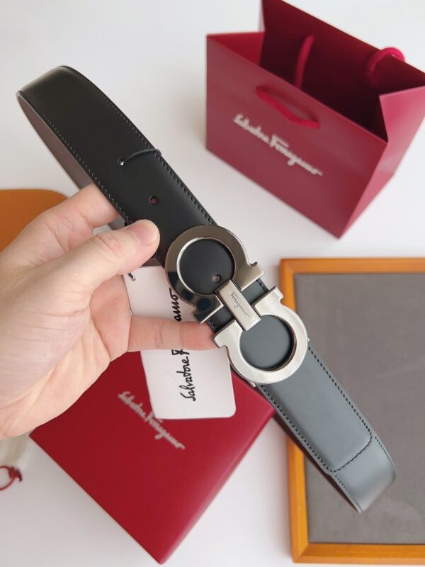 Ferragamo Two-Tone Calfskin Leather Belt Replica