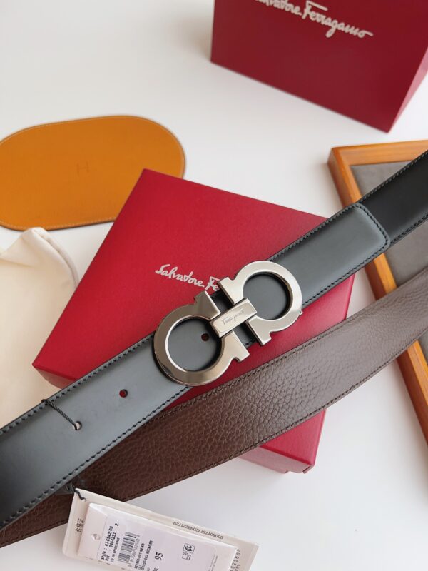 Ferragamo Two-Tone Calfskin Leather Belt Replica