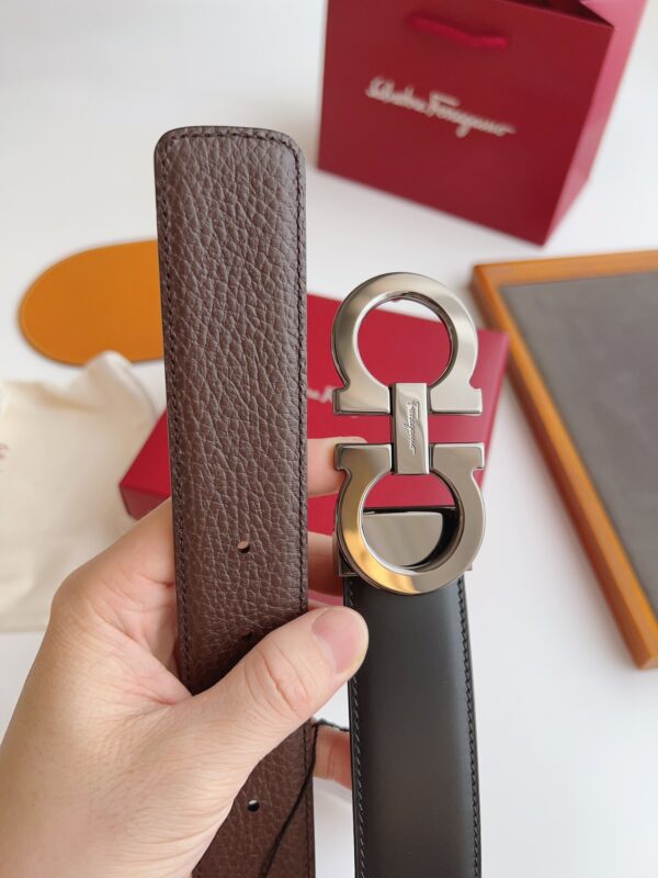Ferragamo Two-Tone Calfskin Leather Belt Replica
