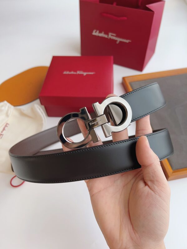 Ferragamo Two-Tone Calfskin Leather Belt Replica