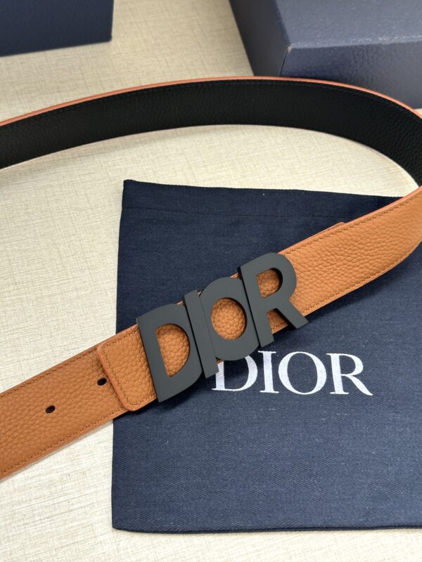Dior Grain Leather Men's Belt Replica