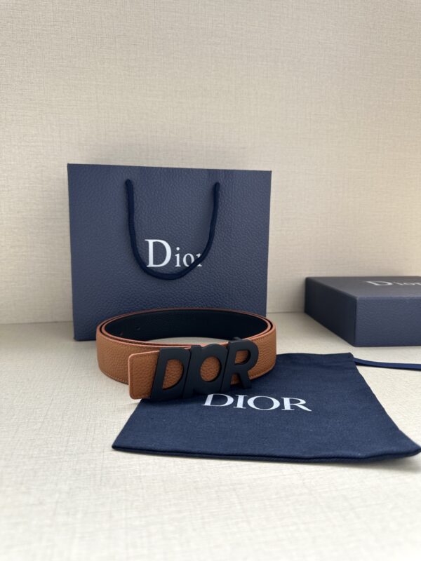 Dior Grain Leather Men's Belt Replica