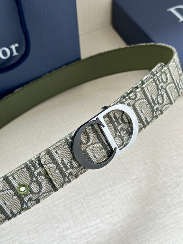 Dior Replica Men's Double-Sided Leather Belt