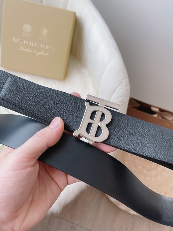 13406980546492738 Burberry Men's Belt Replica