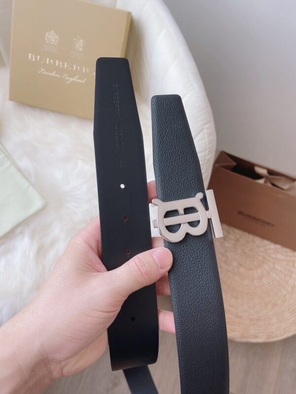 13406980549028783 Burberry Men's Belt Replica