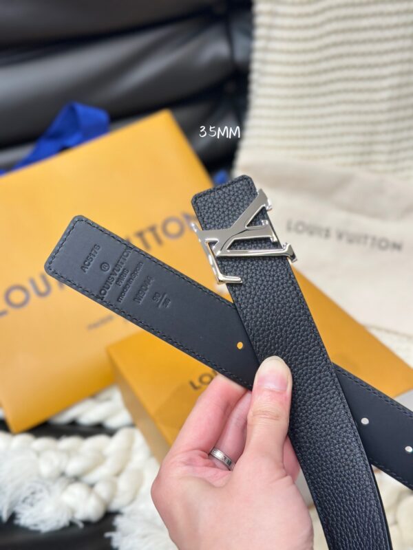 Louis Vuitton Lychee Grain Leather Belt Replica
