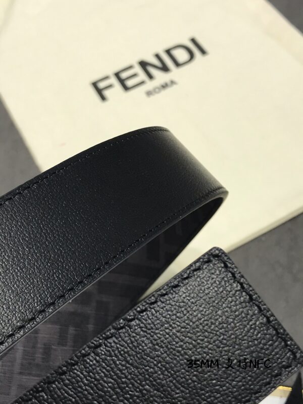 Fendi Calfskin Belt Replica