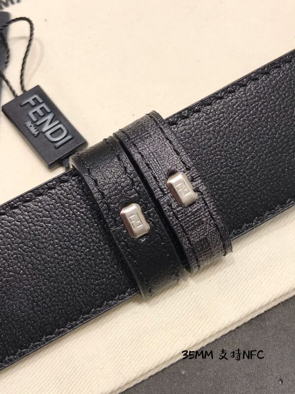 Fendi Calfskin Belt Replica