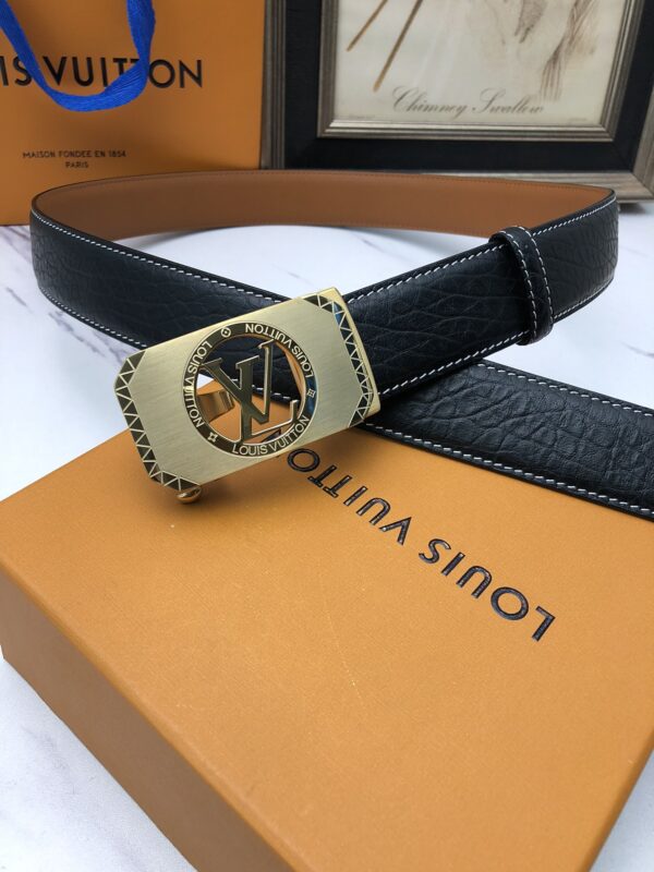 13407219378860991 Louis Vuitton Leather Men's Belt (Original Item)