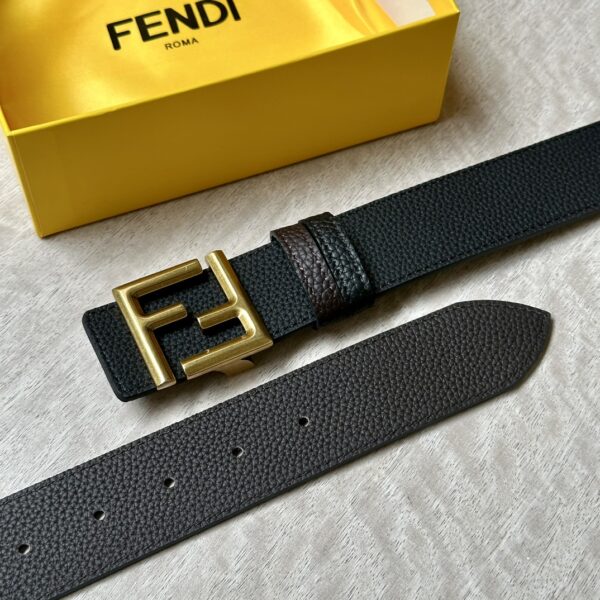 Fendi Calfskin Men's Belt Replica
