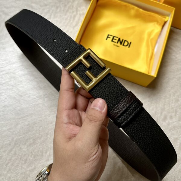 Fendi Calfskin Men's Belt Replica