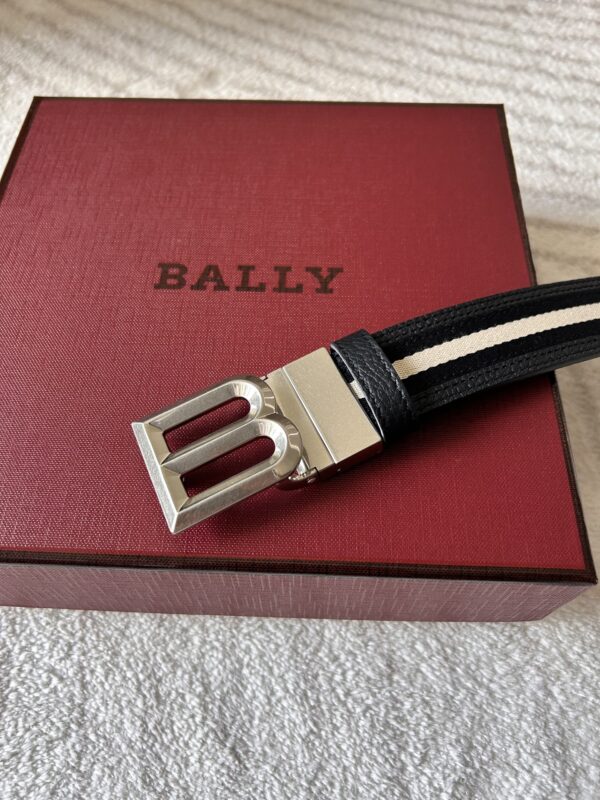Bally Lychee Grain Calfskin Belt Replica