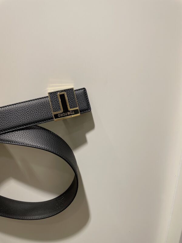 TOM FORD Lychee Grain Belt Replica