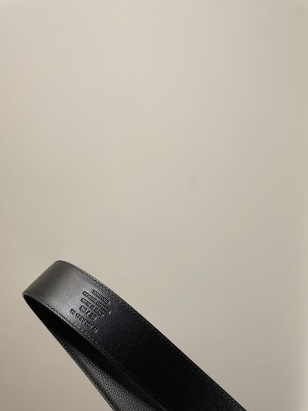 TOM FORD Lychee Grain Belt Replica