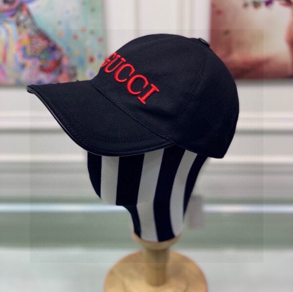 Gucci Embroidered Baseball Cap (Original Item)