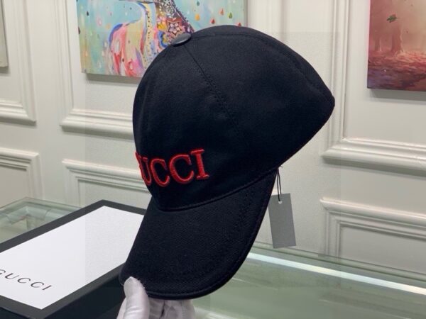 Gucci Embroidered Baseball Cap (Original Item)