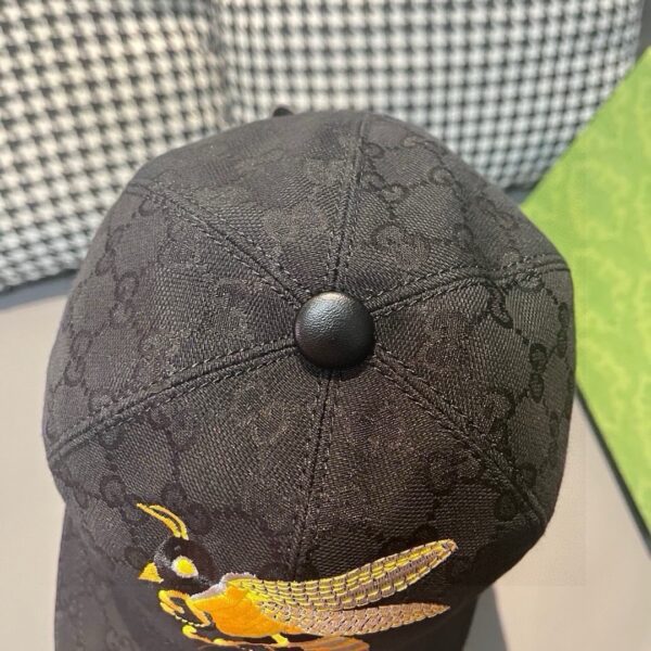 Gucci Original Embroidered Baseball Cap