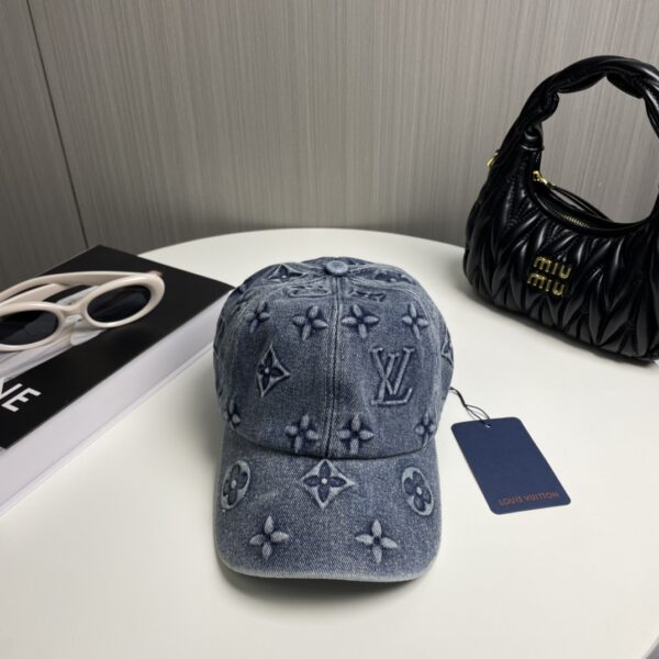 13407329171258702 Louis Vuitton Original Denim Baseball Cap