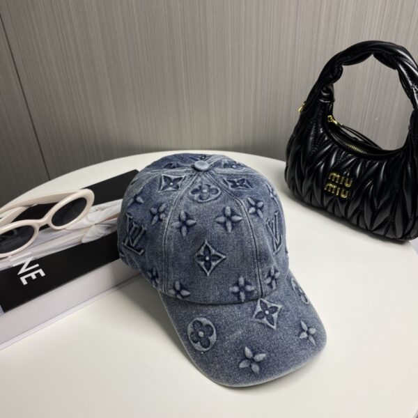 13407329183921704 Louis Vuitton Original Denim Baseball Cap